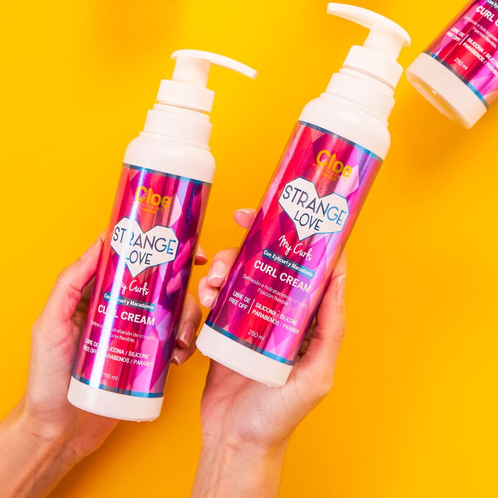 Crema de rulos Cloe Strange Love con aceite de macadamia 250 ml.